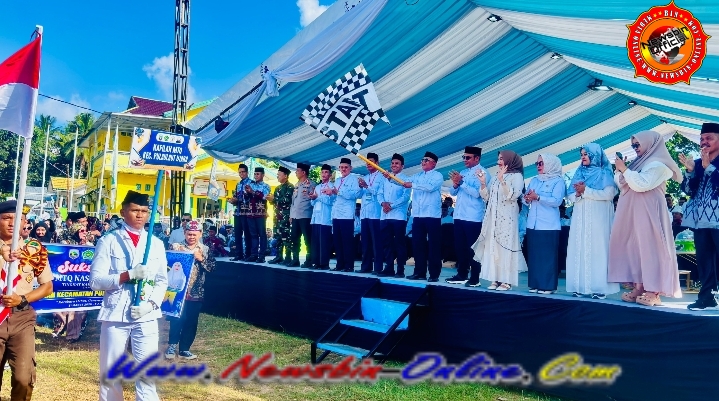 Lepas Pawai Ta’aruf MTQ Ke-56, Bupati Kotabaru Pesan Jalankan Tugas Dewan Hakim Secara Profesional